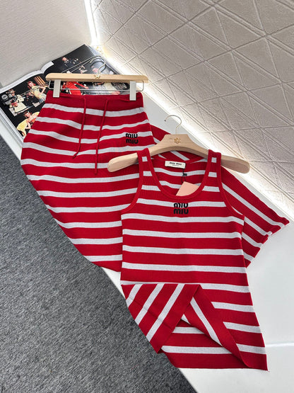 Mi*mi*♥2025 new product Knitted vest long skirt set