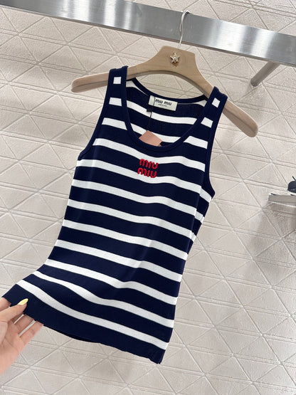 Mi*mi*♥2025 new product Knitted vest long skirt set