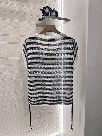 L*♥2025 new product Embroidered knitted short sleeves