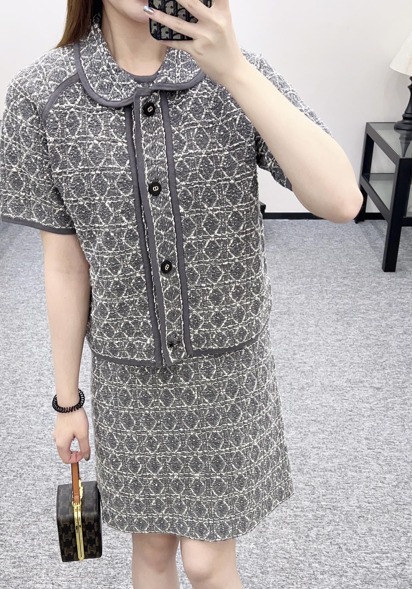 D*♥2025 new products Knitted cardigan