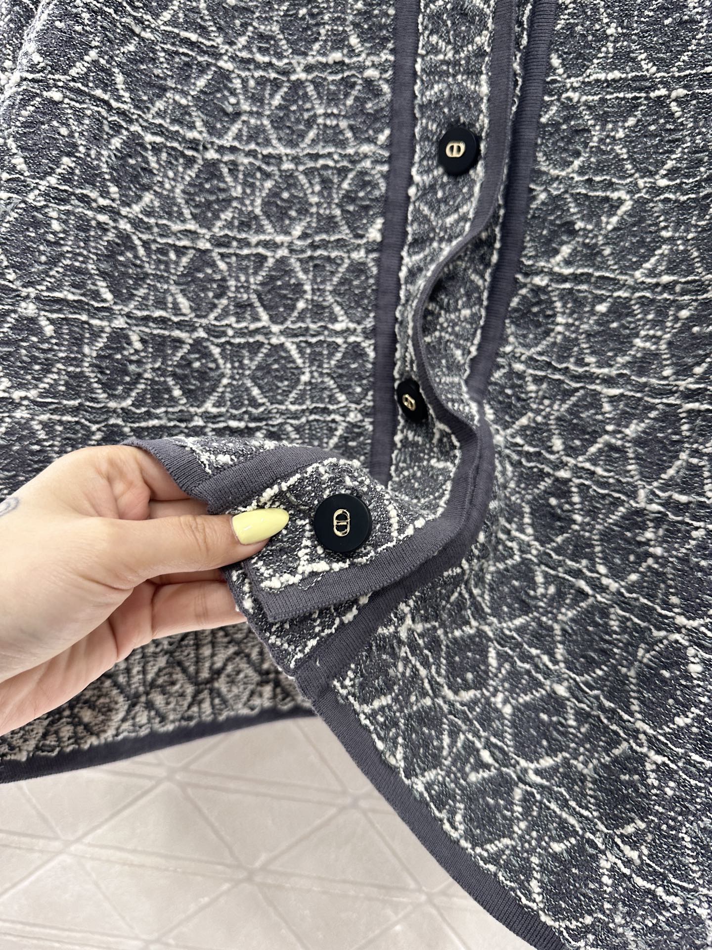 D*♥2025 new products Knitted cardigan