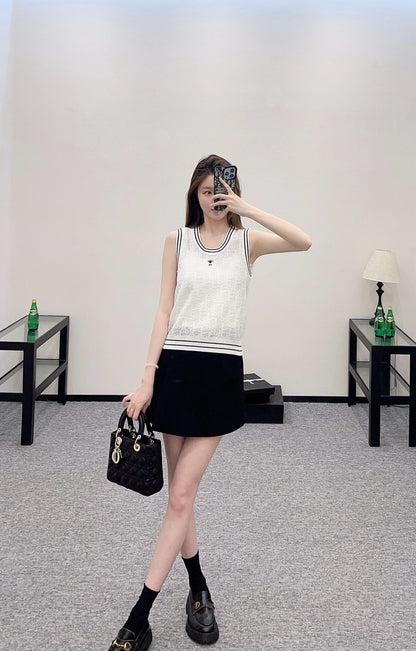 D*♥2025 new product Knitted vest