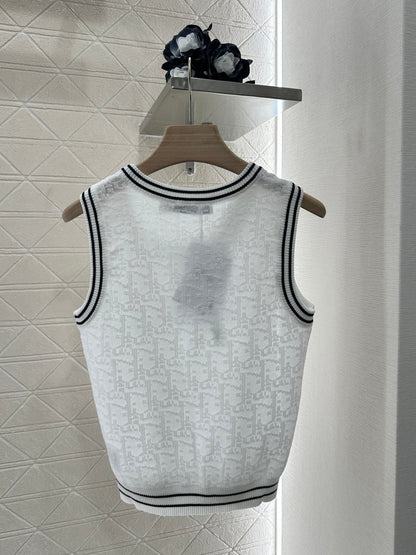 D*♥2025 new product Knitted vest