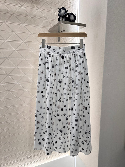 C*♥2025 new product High waist mid-length skirt