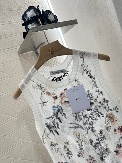 D*♥2025 new product Embroidered vest