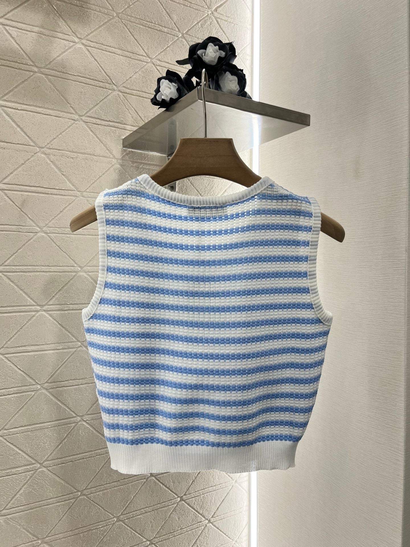 L*♥2025 new product Striped knitted vest