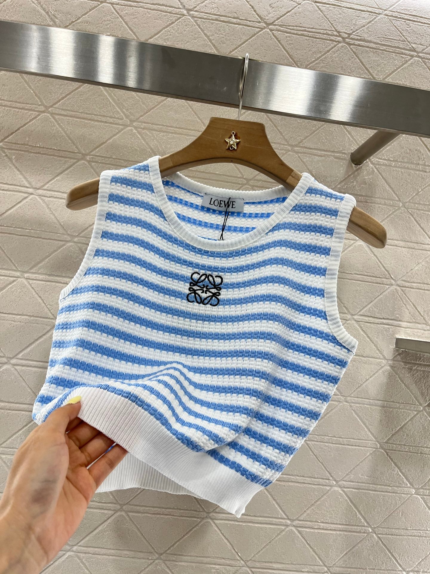 L*♥2025 new product Striped knitted vest