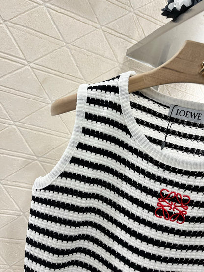 L*♥2025 new product Striped knitted vest