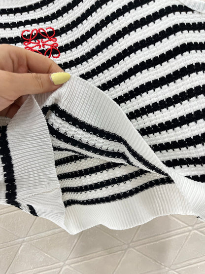 L*♥2025 new product Striped knitted vest