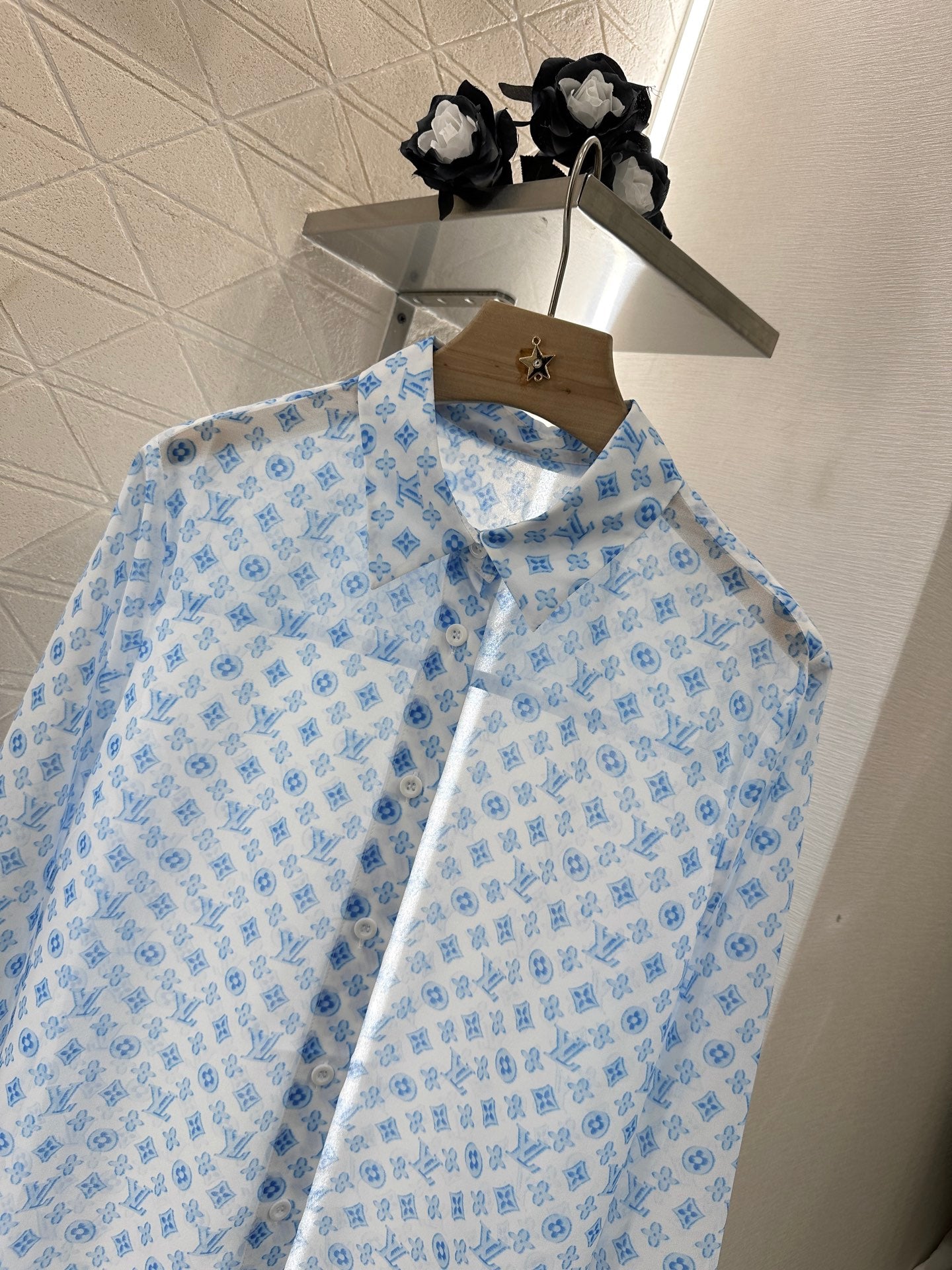 L*♥2025 new arrivals Printed silhouette shirt