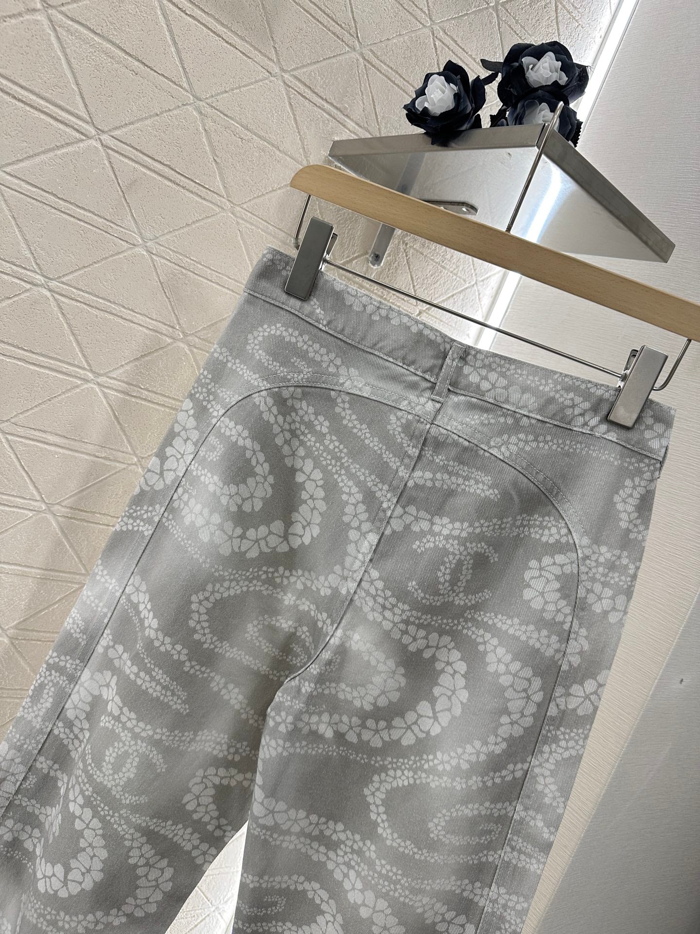 C*♥2025 new product Laser flared denim trousers