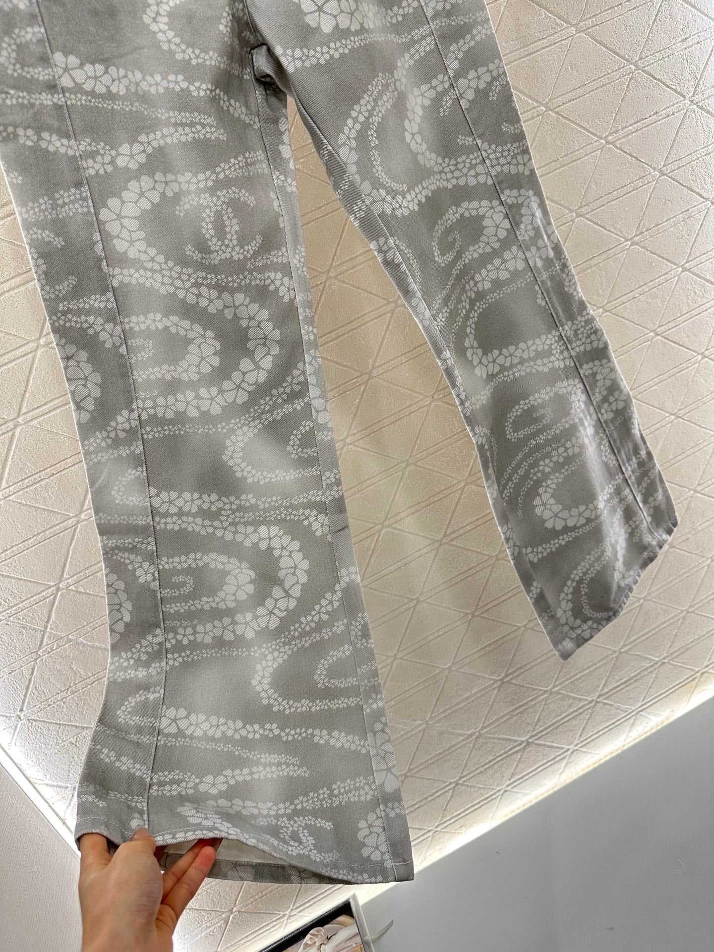 C*♥2025 new product Laser flared denim trousers