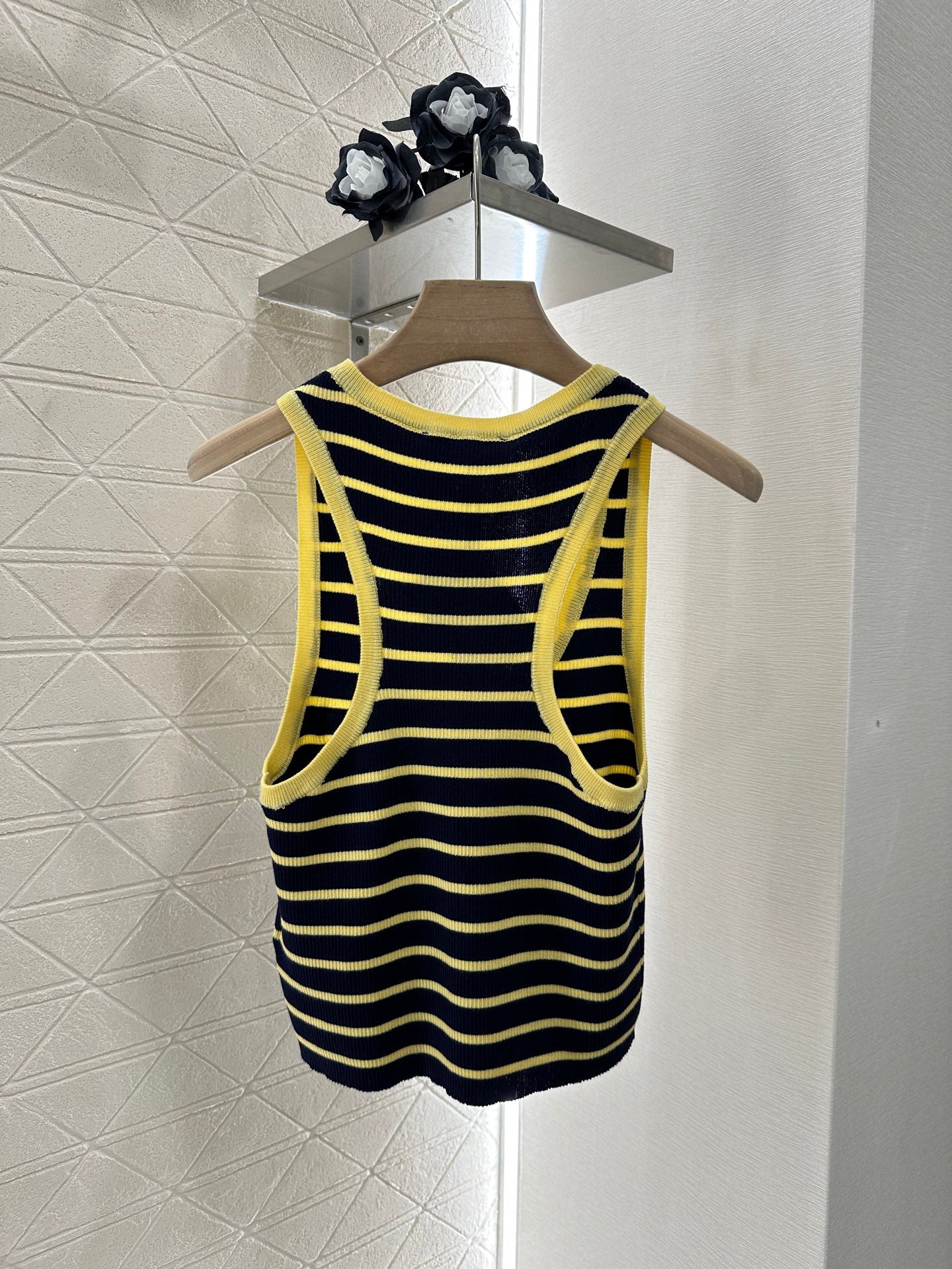 M*♥2025 new product Striped knitted vest