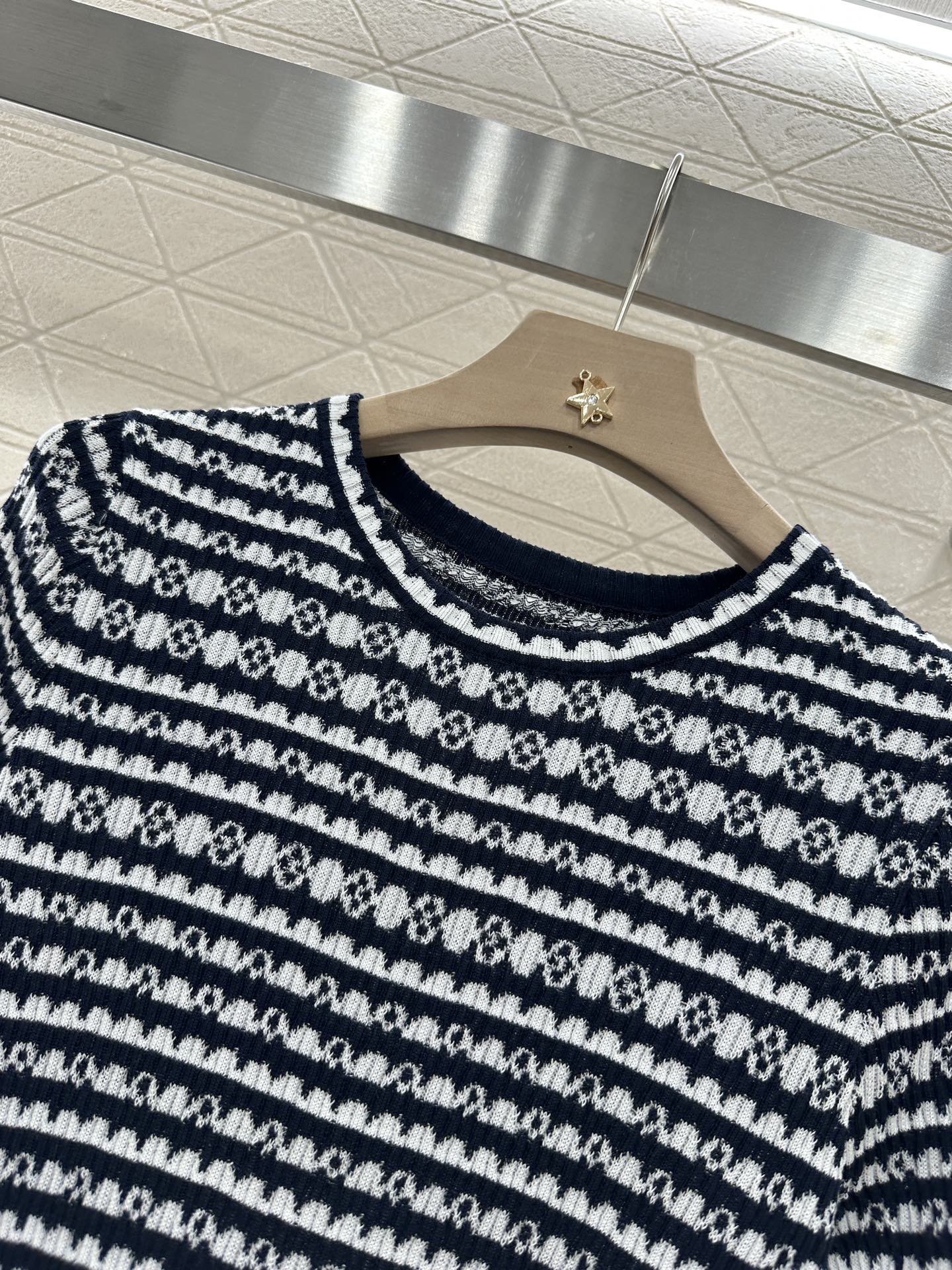 Louis*♥2025 new products Knitted short sleeves