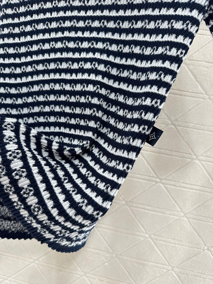 Louis*♥2025 new products Knitted short sleeves