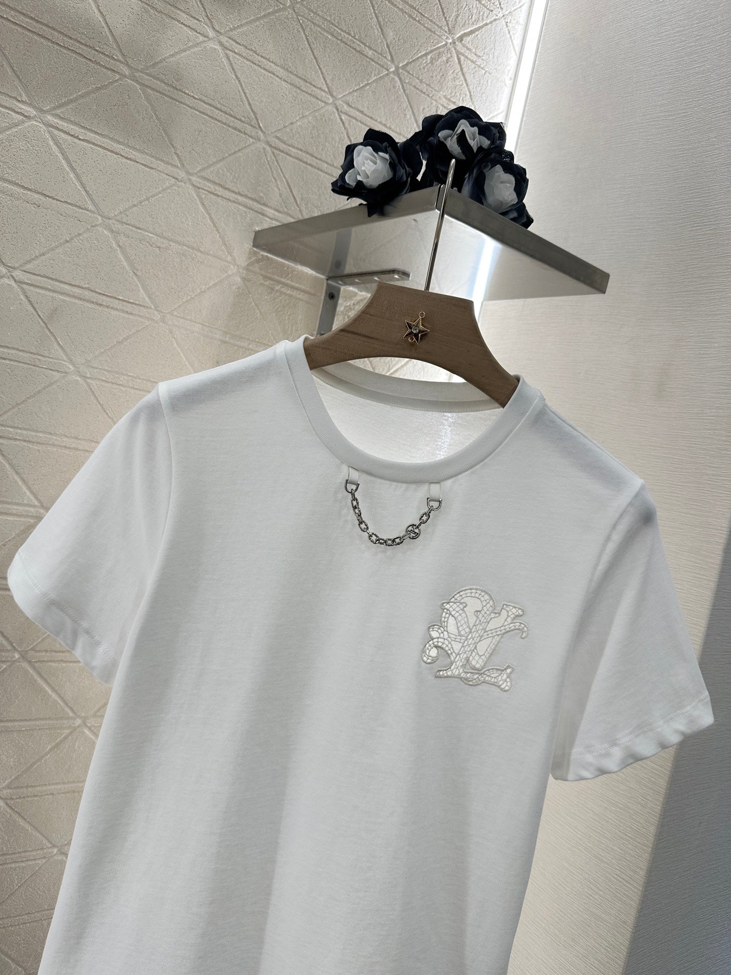 Louis*♥2025 new products Embroidered chain