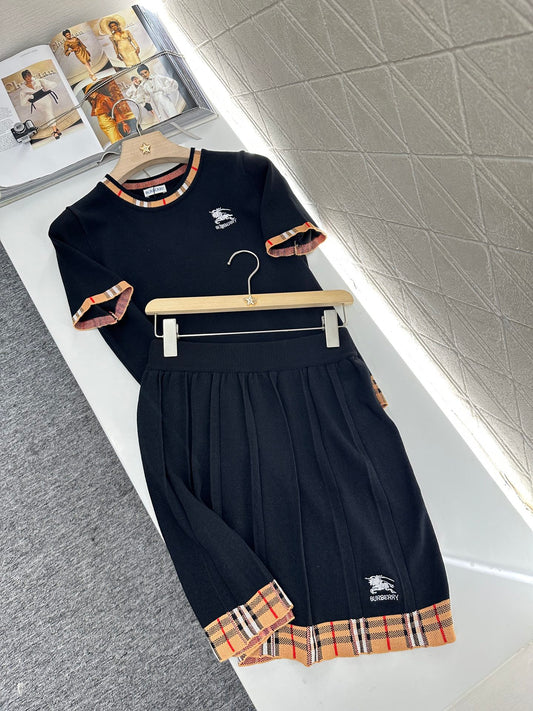 B*♥2025 new products Knitted skirt suit