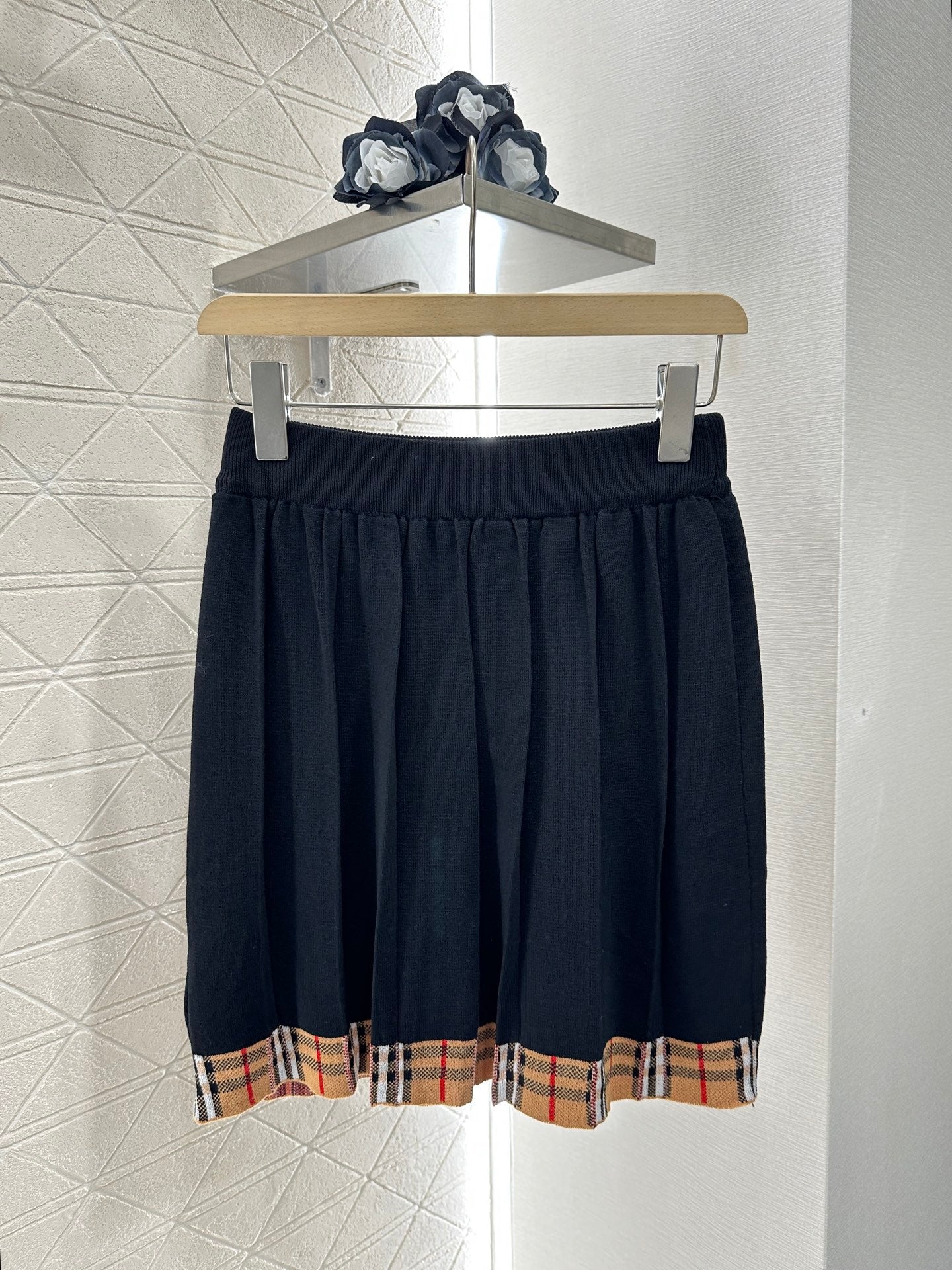 B*♥2025 new products Knitted skirt suit