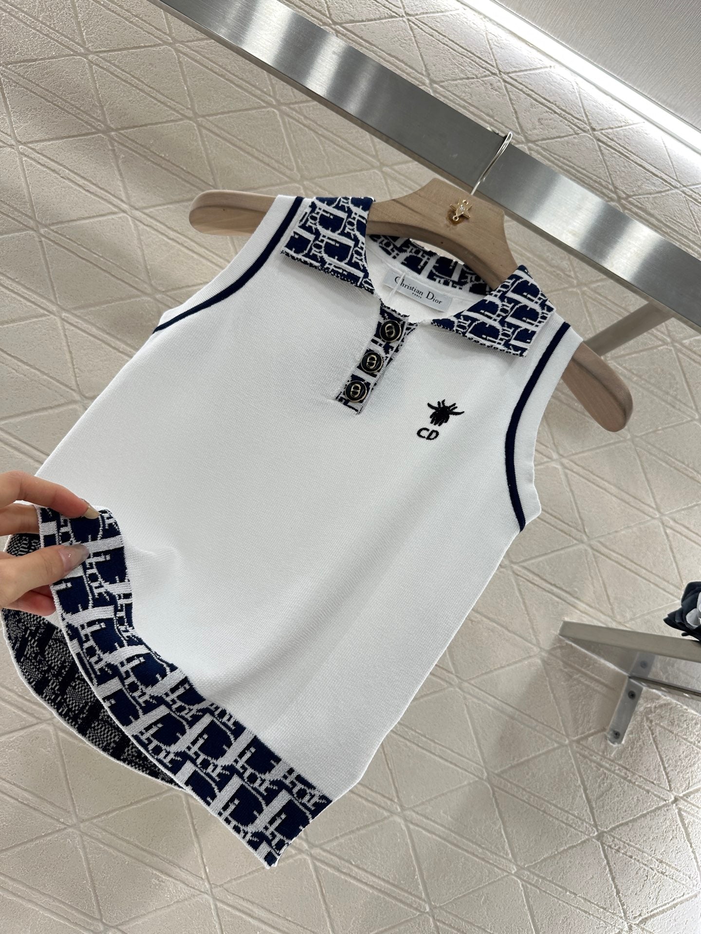 D*♥2025 new product Knitted vest