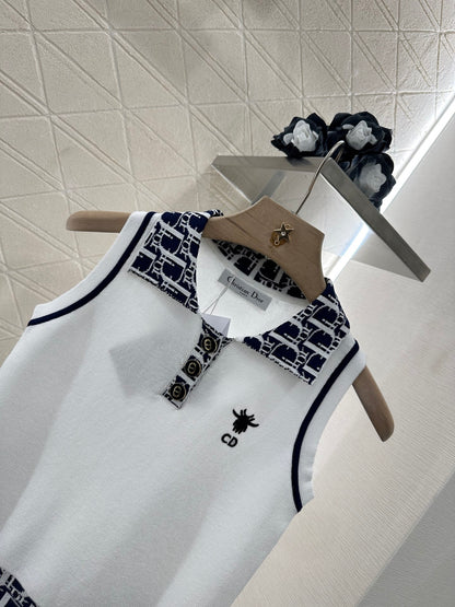 D*♥2025 new product Knitted vest