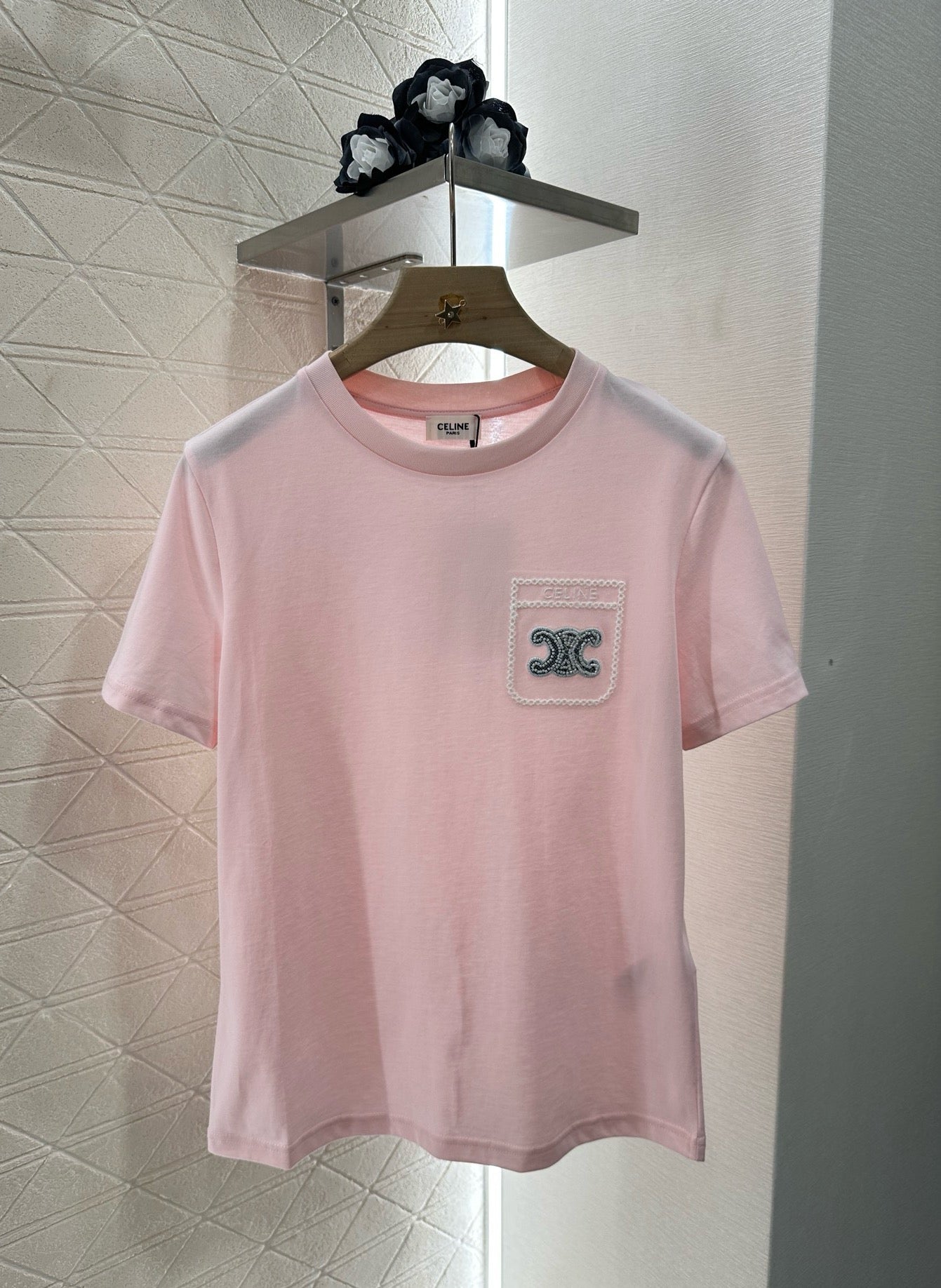 C*♥New product Embroidered short sleeves