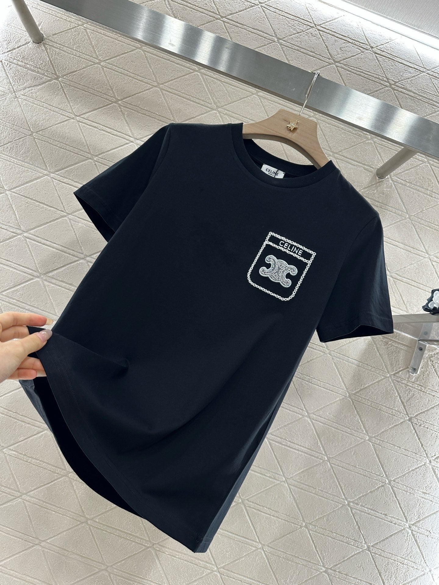 C*♥New product Embroidered short sleeves