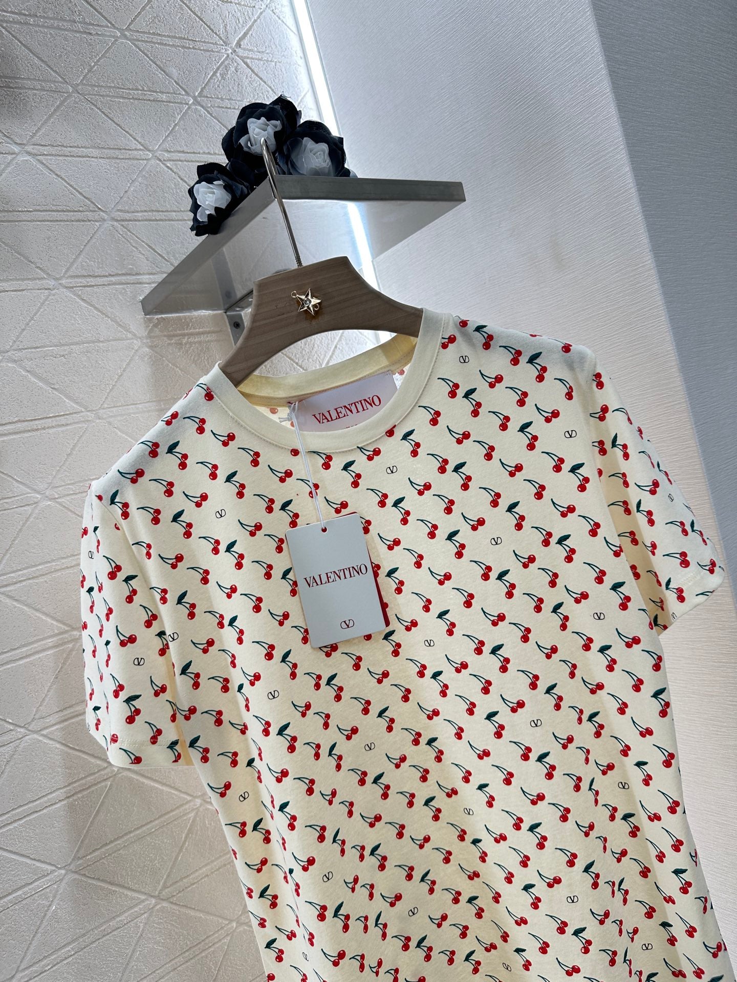 V*♥New arrival Cherry short sleeves