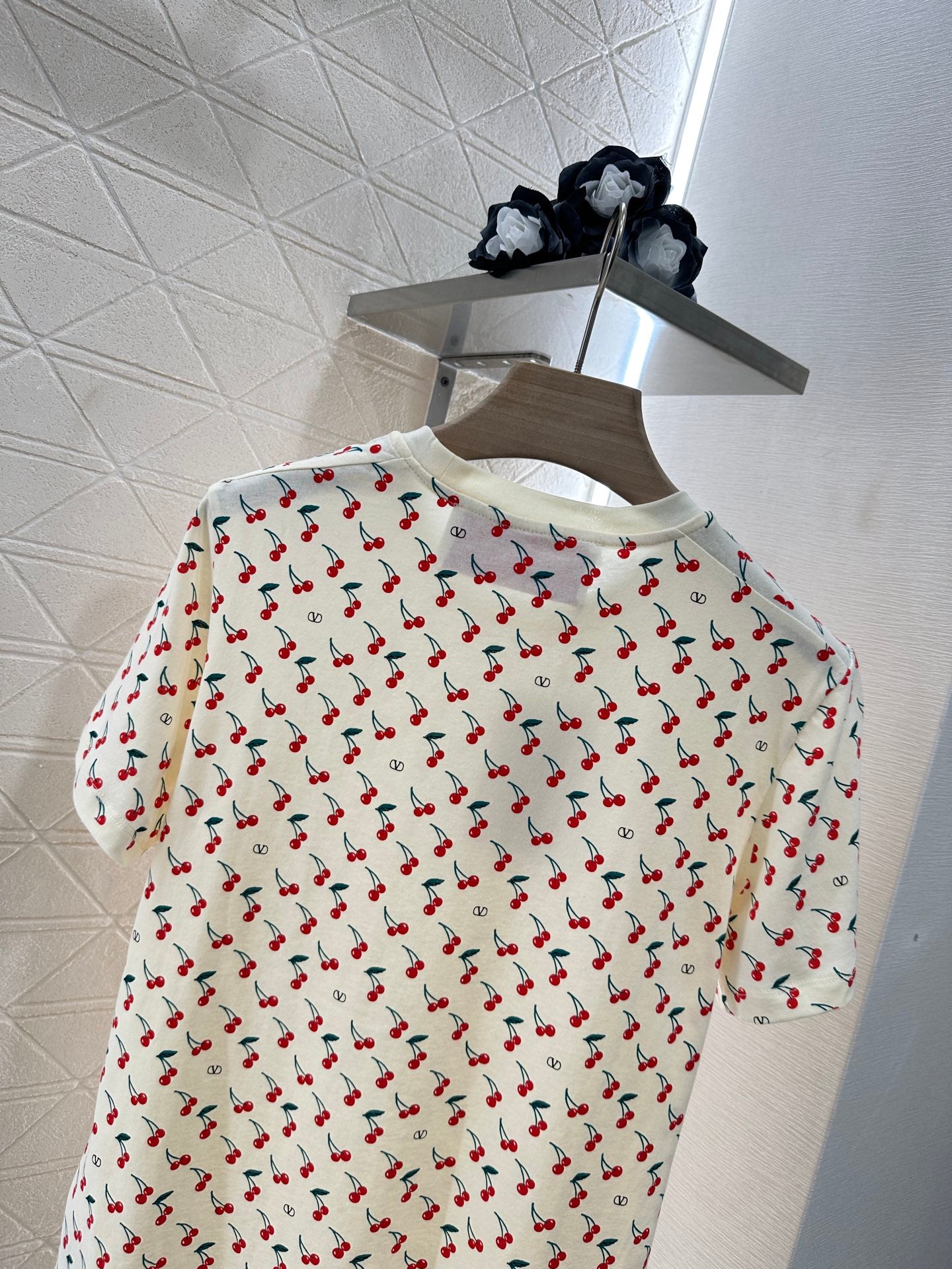 V*♥New arrival Cherry short sleeves