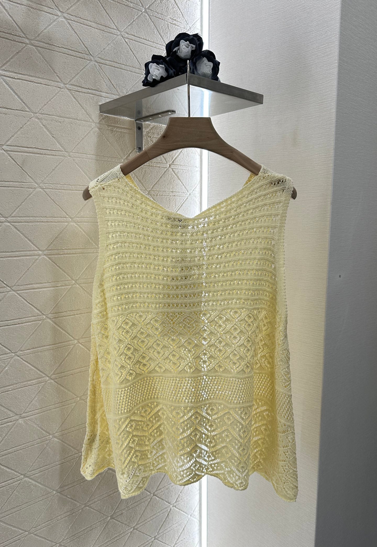 C*♥2025 new product Hollow knitted vest