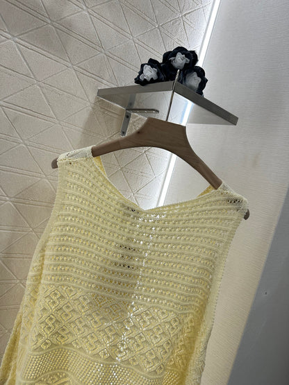 C*♥2025 new product Hollow knitted vest