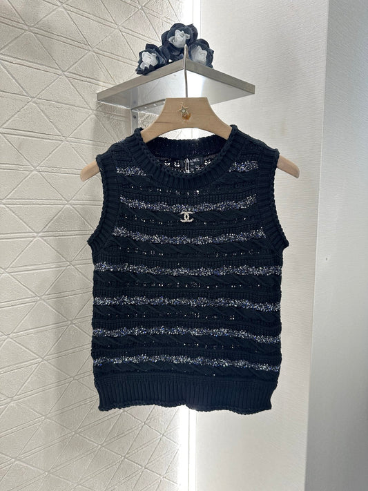 C*♥2025 New Arrival Knitted Vest