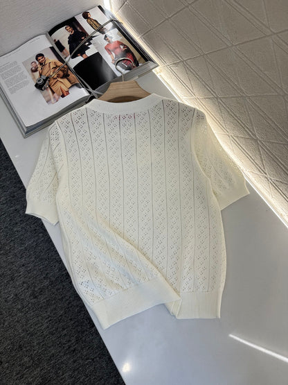 V*♥2025 new product Hollow knit top