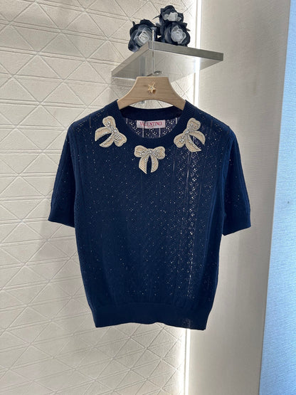 V*♥2025 new product Hollow knit top