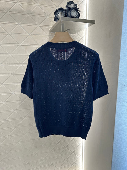 V*♥2025 new product Hollow knit top