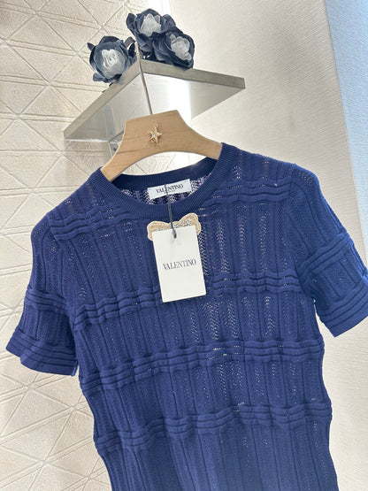 V*♥2025 new products Hollow knitted top