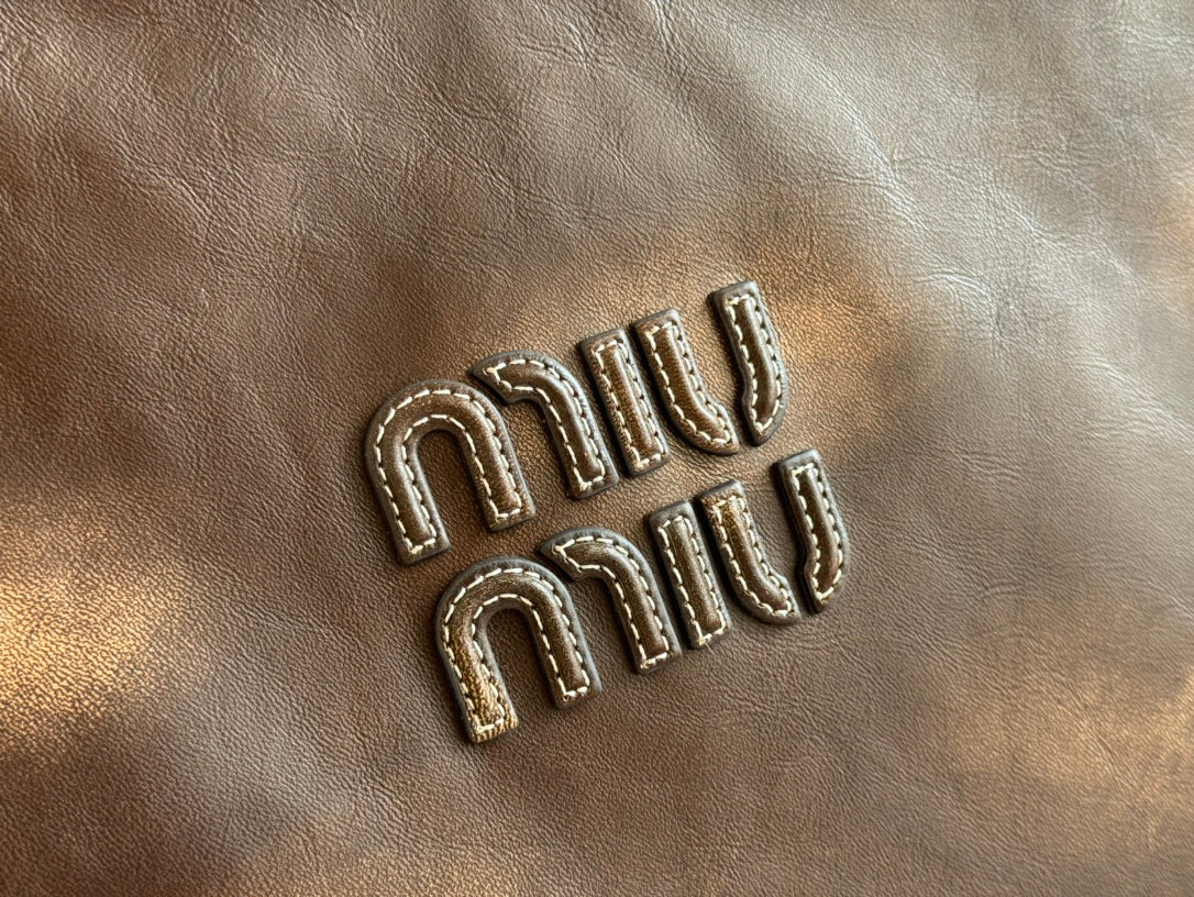 2025 latest mi*mi* handbag
