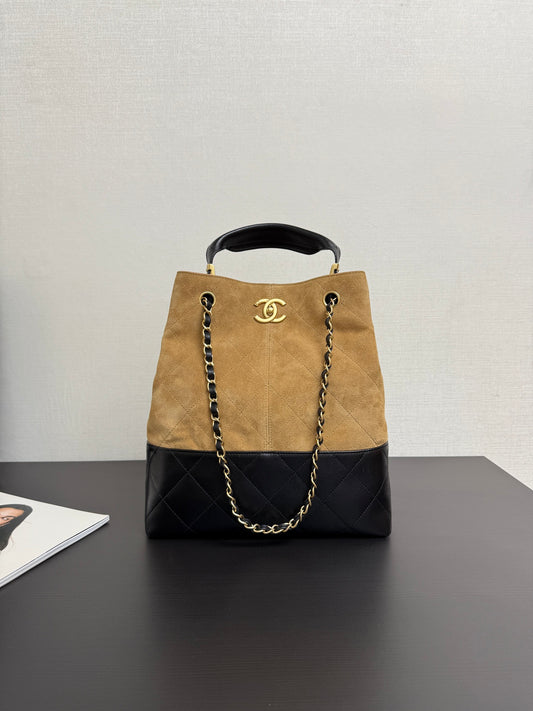 C* new 25SS suede bag