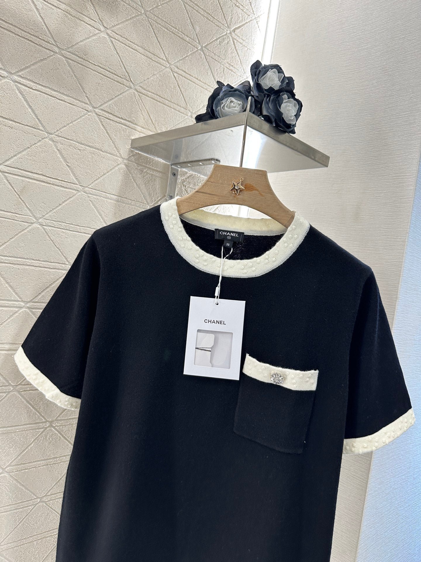 C*♥2025 new product Black and white knitted short sleeves