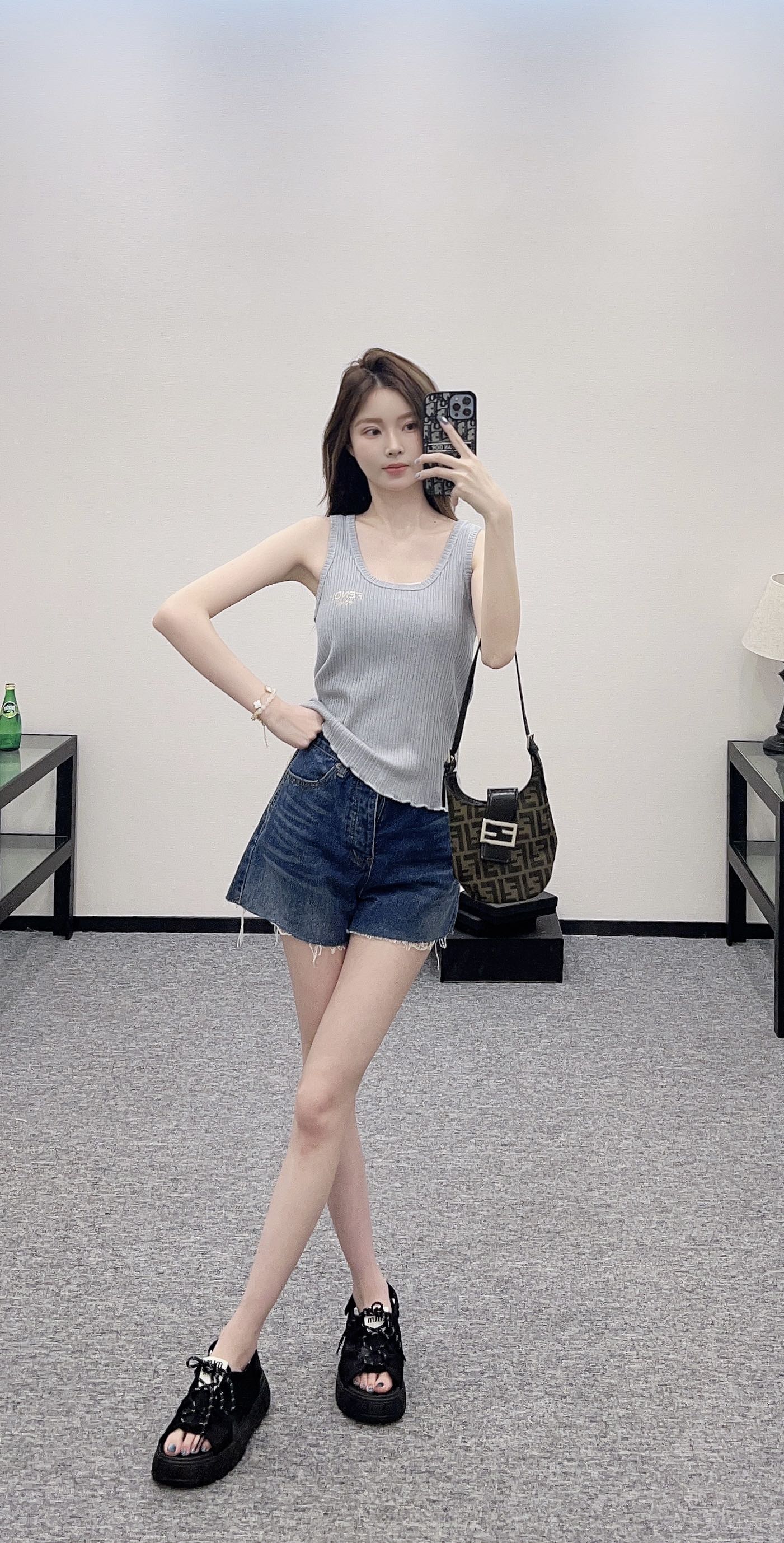 F*♥2025 new product Knitted vest