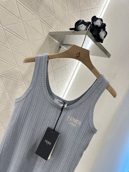 F*♥2025 new product Knitted vest