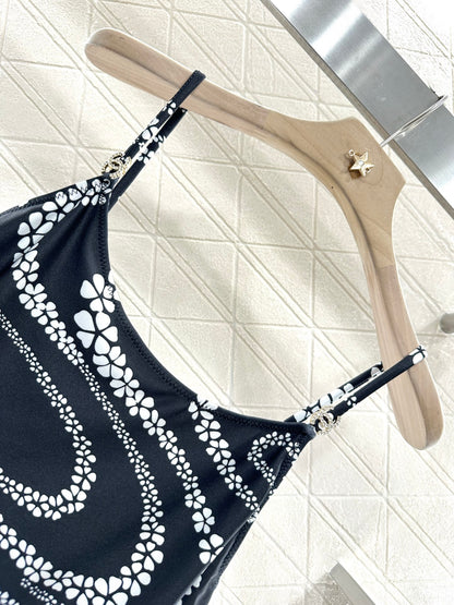C*♥2025 new product suspender swimsuit