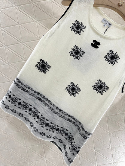 C*♥2025 new product Embroidered vest