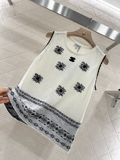 C*♥2025 new product Embroidered vest