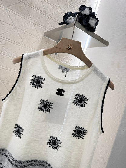 C*♥2025 new product Embroidered vest
