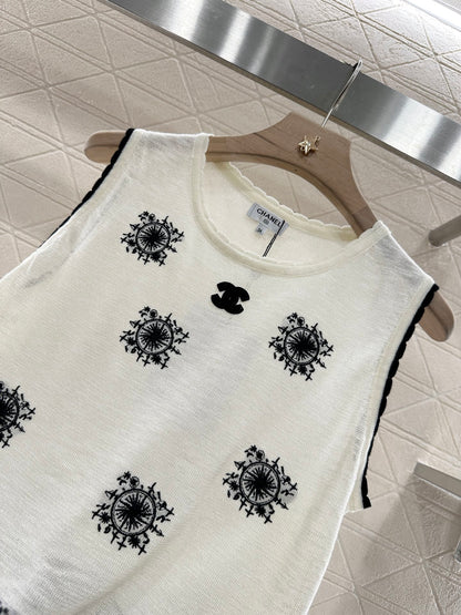 C*♥2025 new product Embroidered vest
