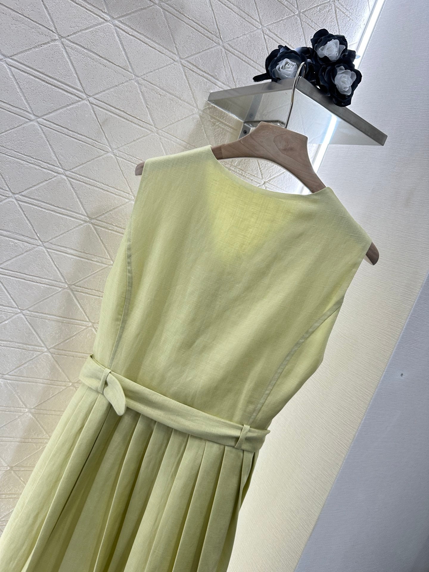 Mi*mi*♥2025 new product Belt pleated vest dress