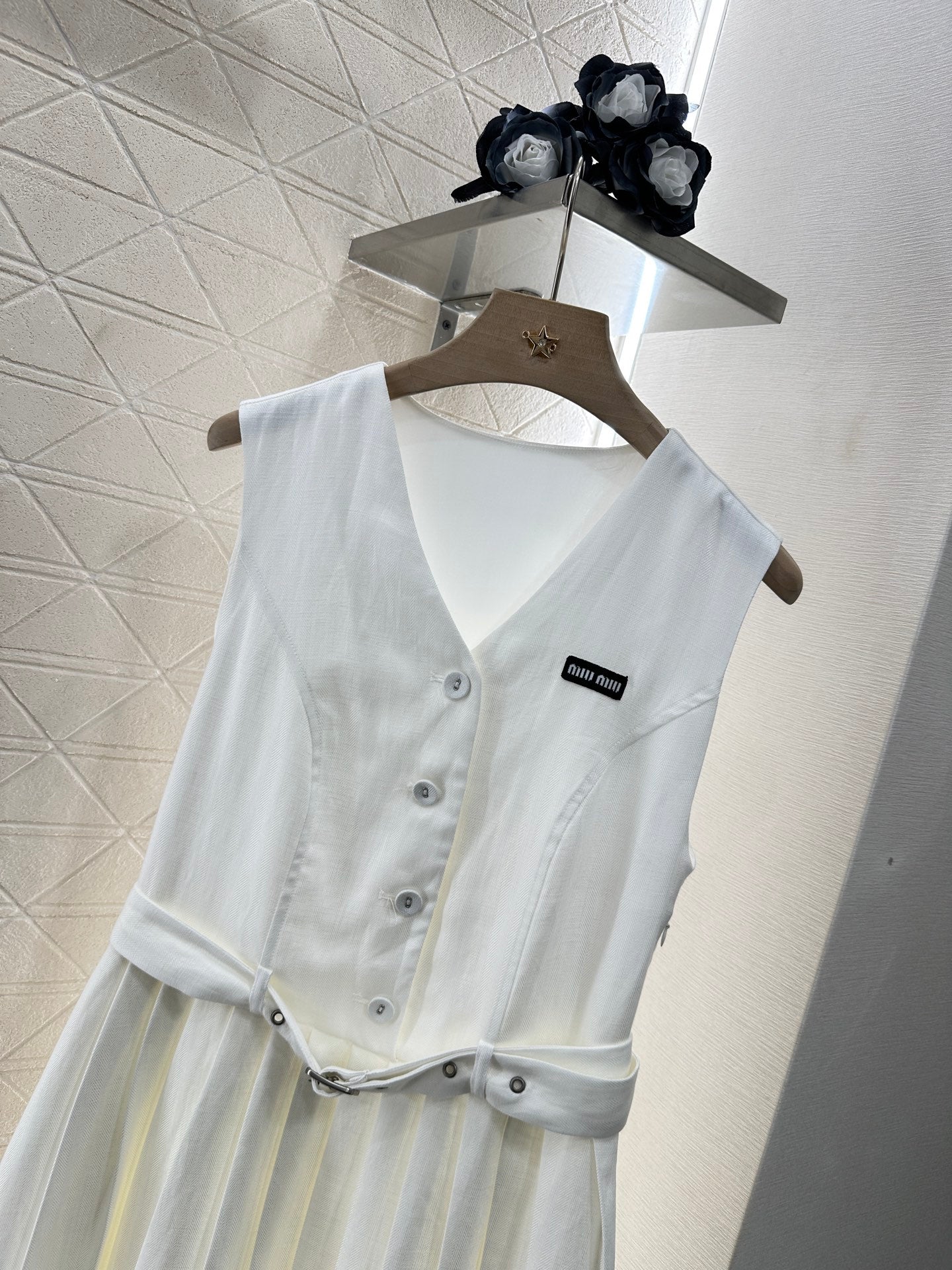Mi*mi*♥2025 new product Belt pleated vest dress
