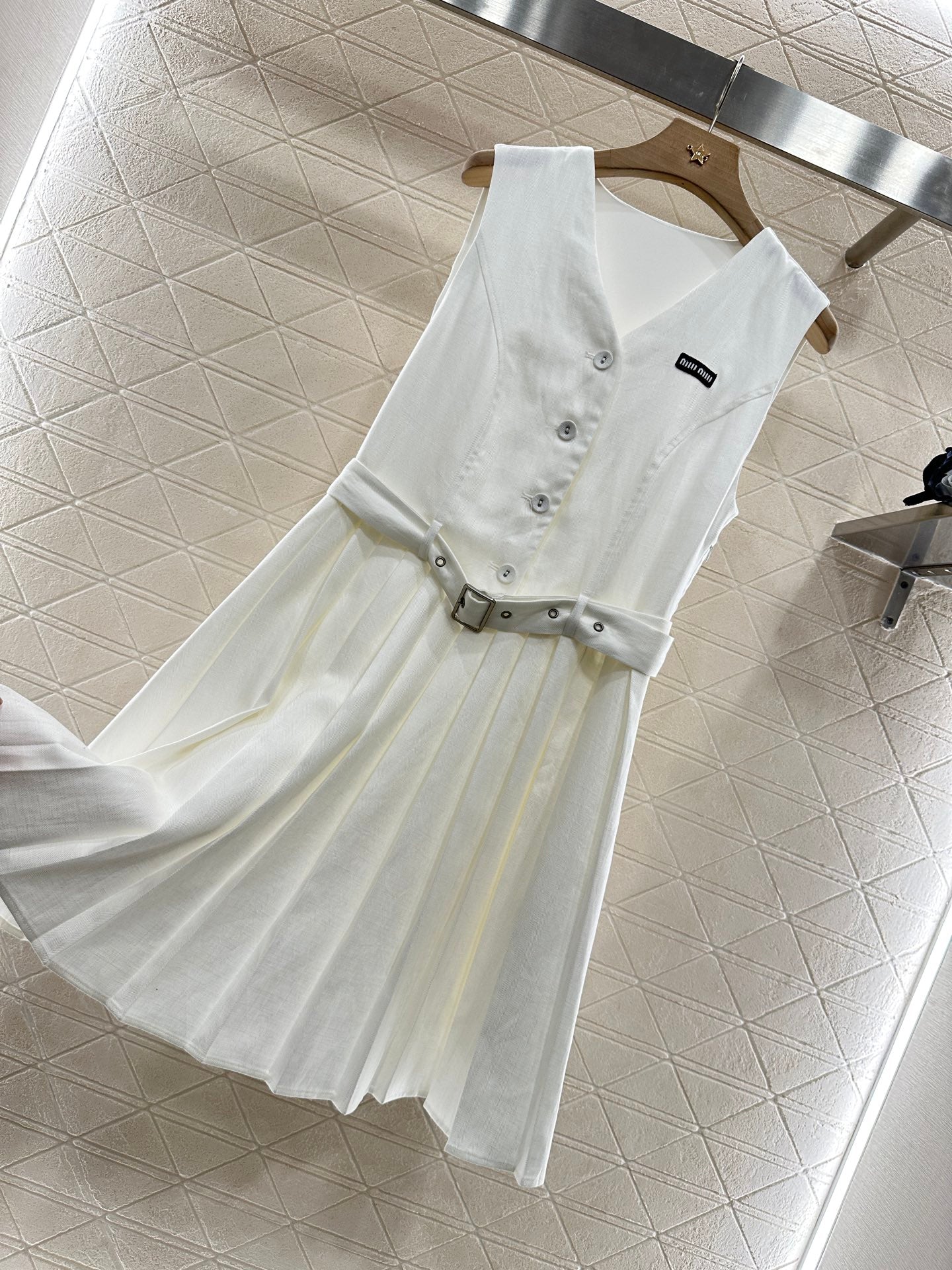 Mi*mi*♥2025 new product Belt pleated vest dress