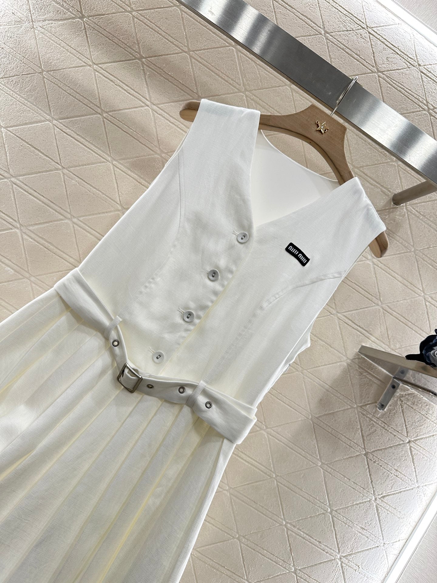 Mi*mi*♥2025 new product Belt pleated vest dress