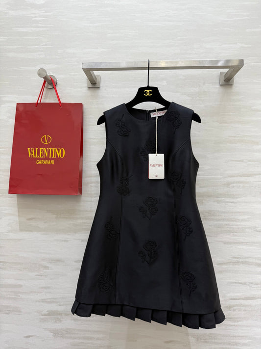 Va*♥2025 new dark rose vest skirt